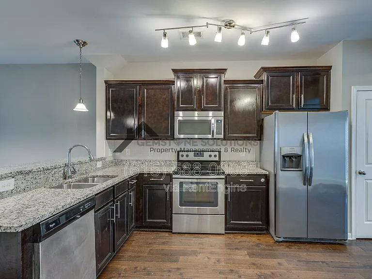 6007 Dupont Cv — Photo 15