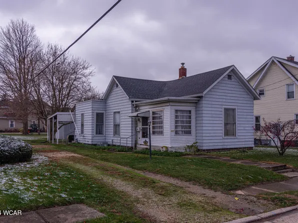 207 Jefferson St, Wapakoneta, OH 45895