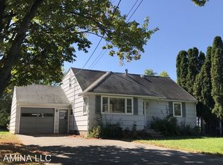 39 Thorpe Cres, Rochester, NY 14616