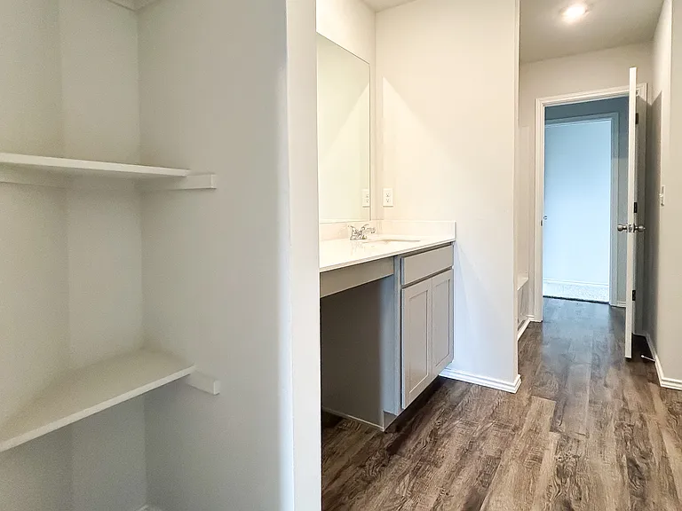 6217 Bradford Pear Ln — Photo 12