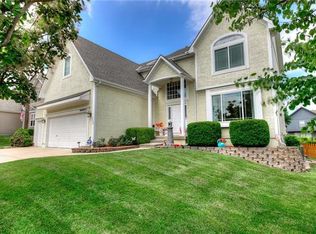 2428 SW 12th Ct, Lees Summit, MO 64081