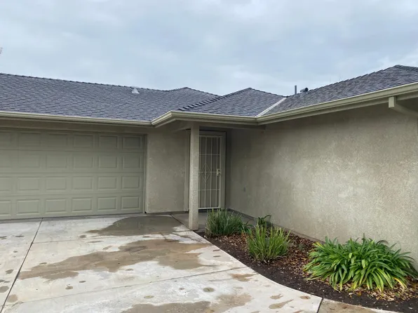 2815 Prospectors Ct, Riverbank, CA 95367