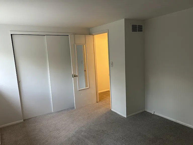 218 Aster Ln — Photo 13