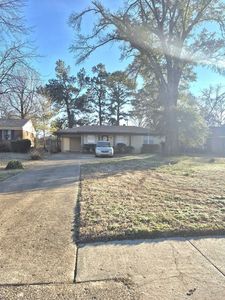 265 E Shelby Dr