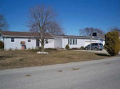 7965 W 615 S photo 1
