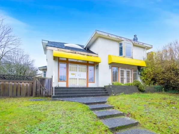 7989 Cambie St, Vancouver, BC V6P 3J4