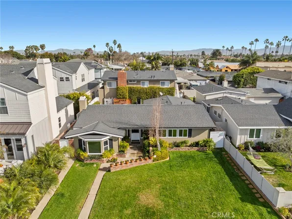 274 Palmer St, Costa Mesa, CA 92627