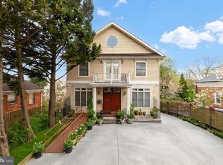 5248 Macarthur Blvd NW, Washington, DC