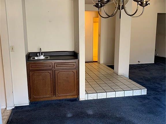 5th image of 2616 Lourdes Ave