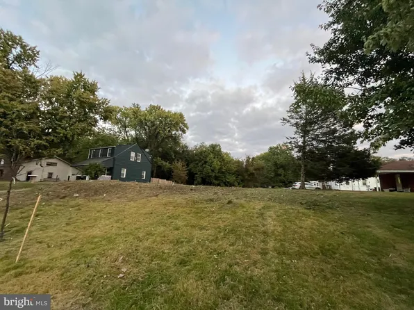 3122 20th St SE, Washington, DC 20020