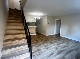557 W Macarthur Ave #B, San Pedro, CA 90731