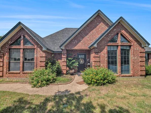 7508 Lake Highlands Dr, Fort Worth, TX 76179