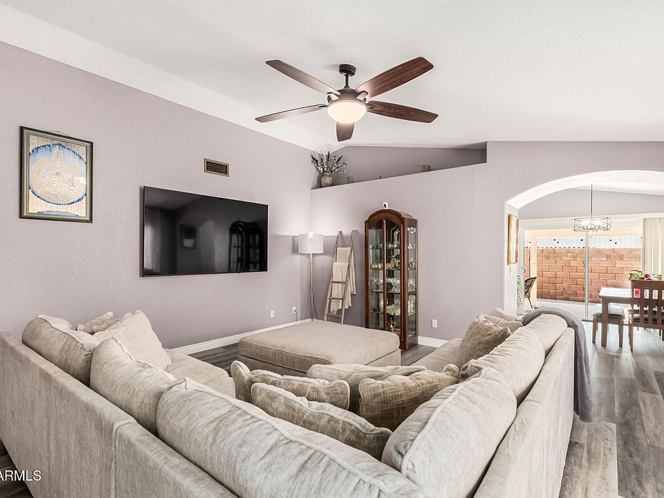 1st image of 819 E AUDREY Lane