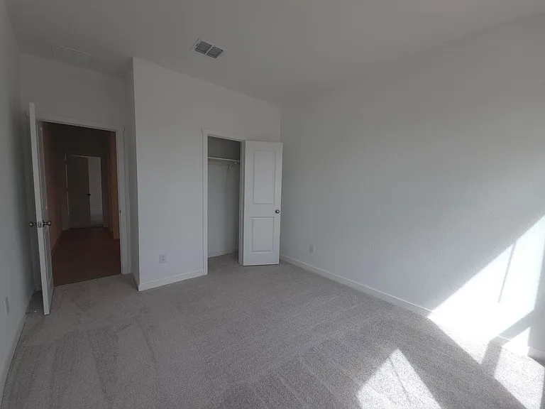 247 Juanita Way — Photo 5