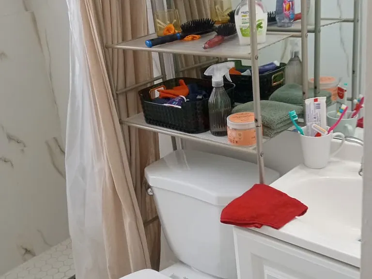 910 SW 105th Ave #100 — Photo 22