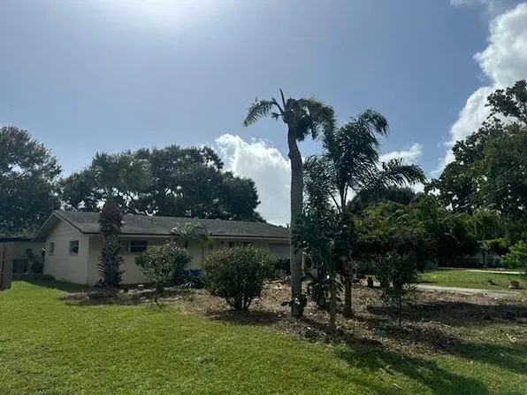 116 WISTERIA Avenue, Fort Pierce, FL 34982