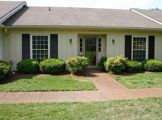 1055 Todd Preis Dr, Nashville, TN 37221