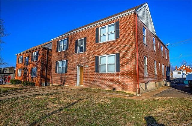 1st image of 6967 Chippewa St APT 1E