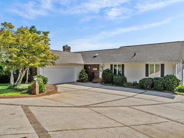 1710 Keowee Lakeshore Dr, Seneca, SC 29672