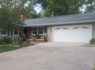 16 Kools Ct, Appleton, WI 54914