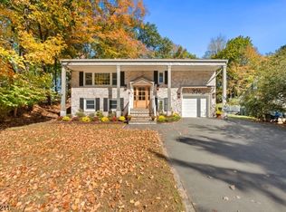 326 Runnymede Rd, Essex Fells, NJ 07021