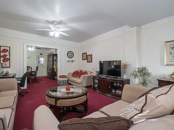 4th image of 89-35 209th St