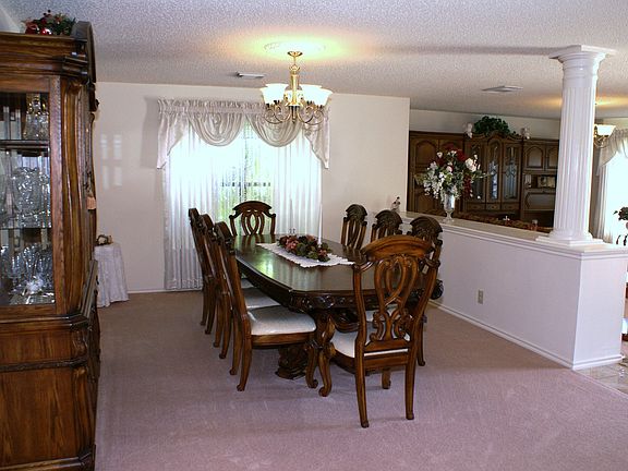 5th image of 1121 Arbor Dawn Ln