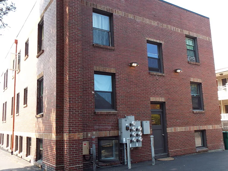 Alchemy Apartments - Located at the top of Phinney Ridge — Photo 28