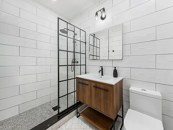 5th image of 341 W 84th St #G