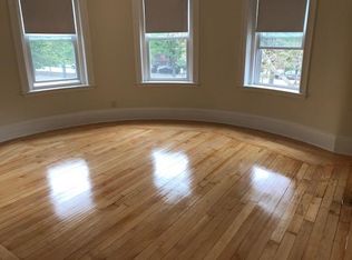 1821 Beacon St #5, Brookline, MA 02445