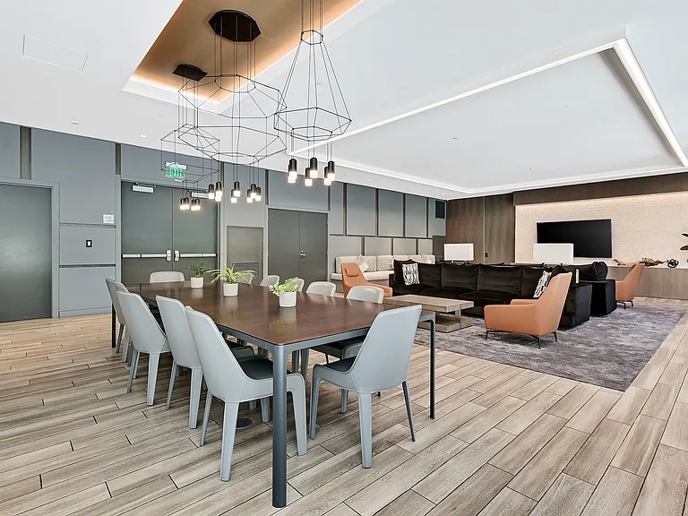 301 Main St #11B — Photo 30