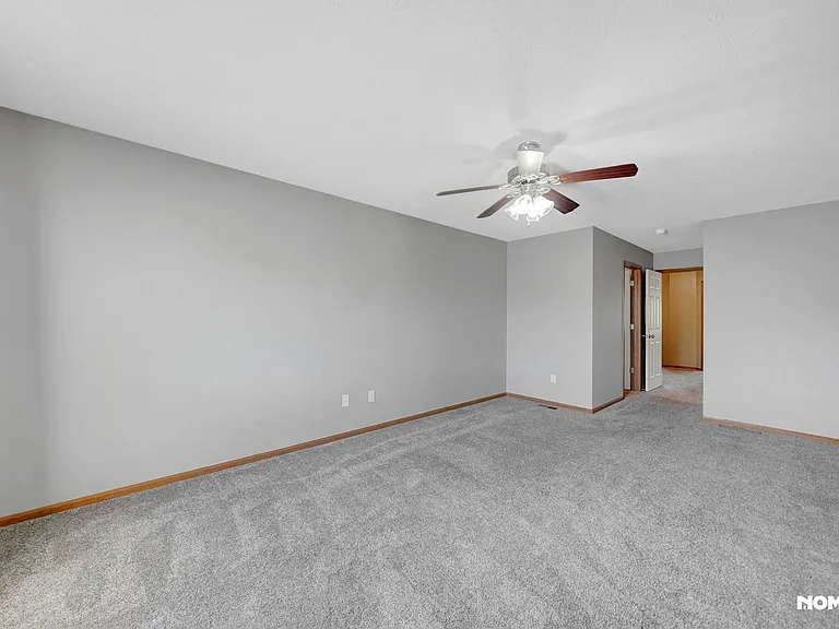 8514 Dewitt Rd — Photo 10