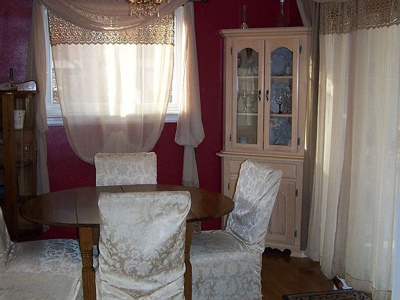 Seperate Dining Room