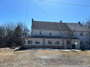 1326 Hazlebrook Rd, Hazleton, PA 18201