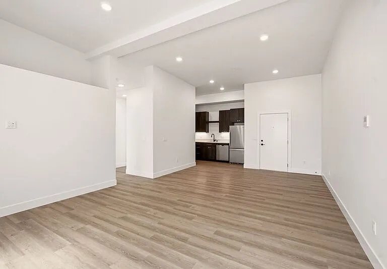 21806 E Indiana Ave #205 — Photo 8