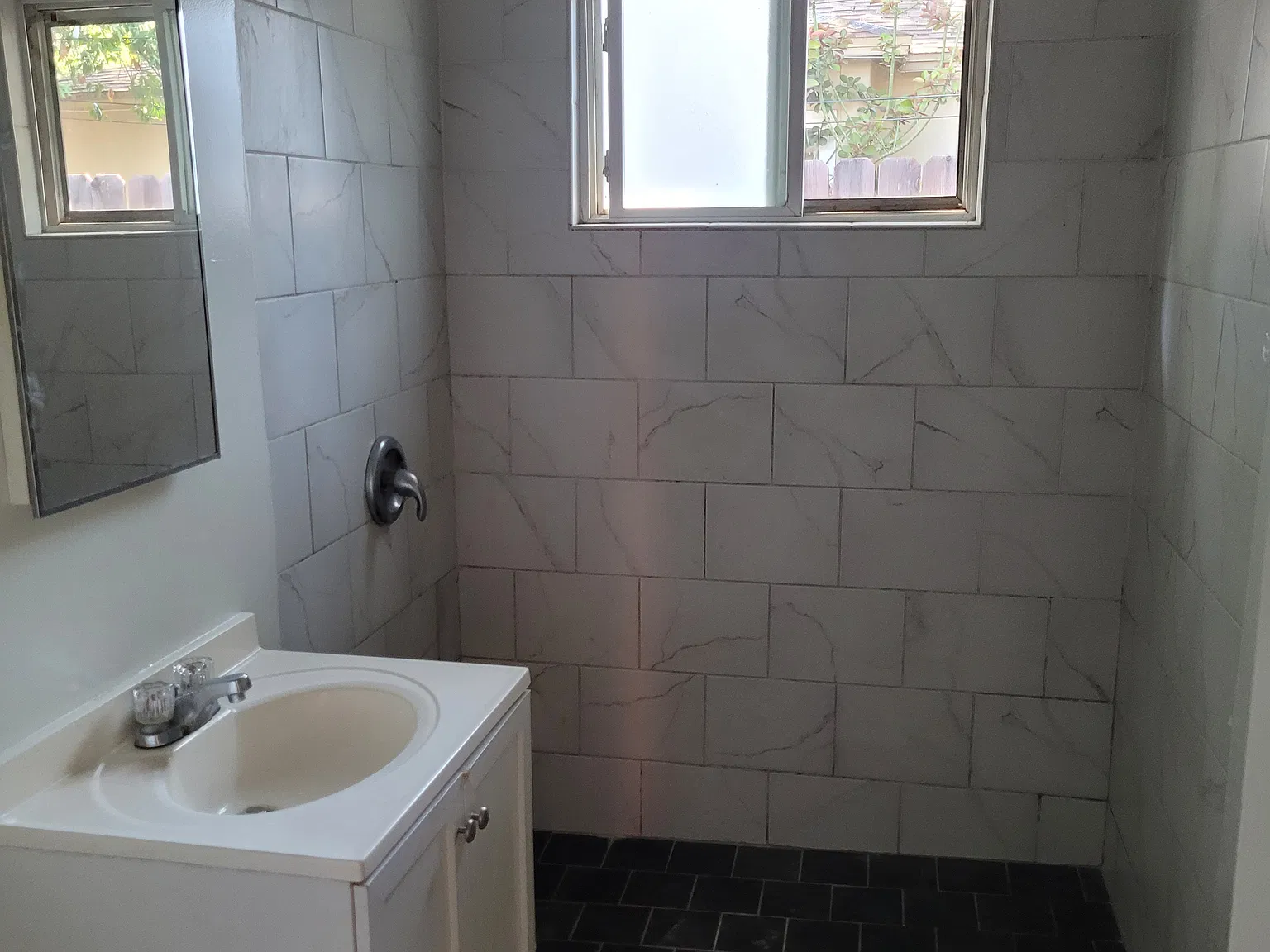 1 bed, 650 sqft, $1,950 — Photo 4