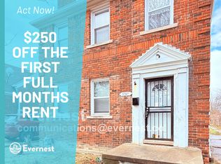 5747 Lakepointe St, Detroit, MI 48224