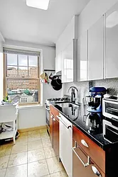 Rented by City Connections Realty