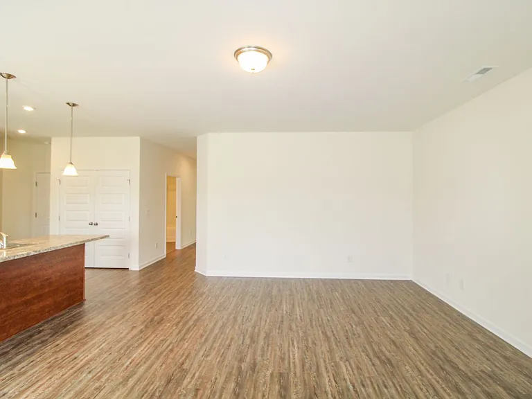 13791 Hill Place Ln — Photo 7