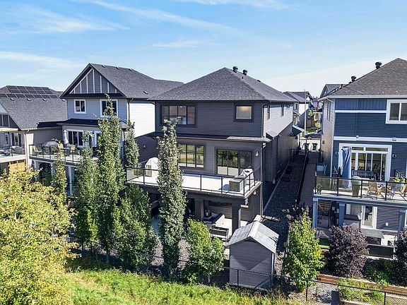3rd image of 117 Aberdeen Cres