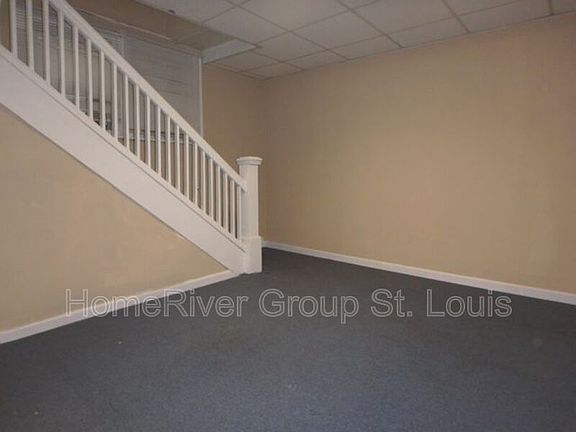 3rd image of 705 Hickman Ave Unit 1