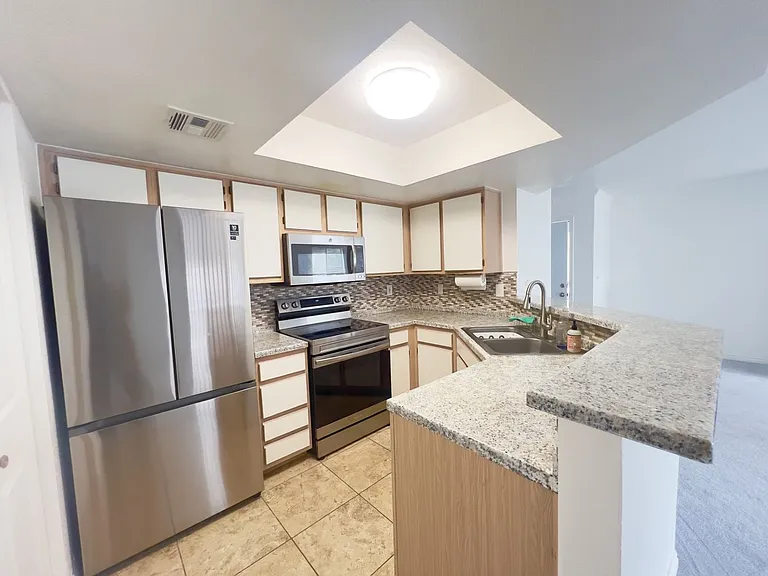 8600 W Charleston Blvd #2053 — Photo 5