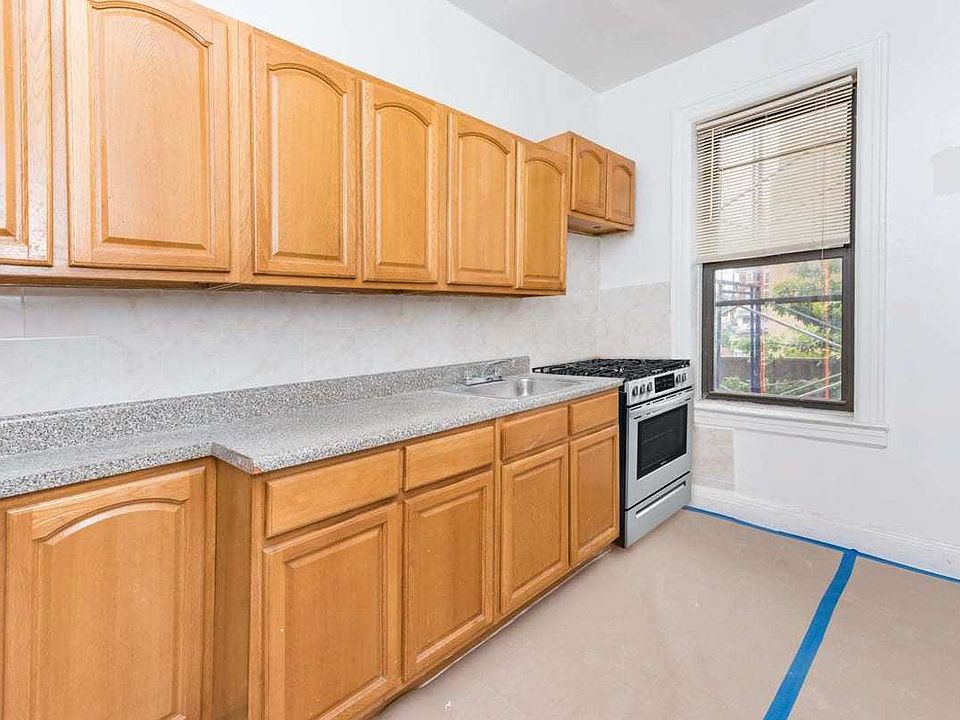 1st image of 2308 Newtown Ave APT 2BW