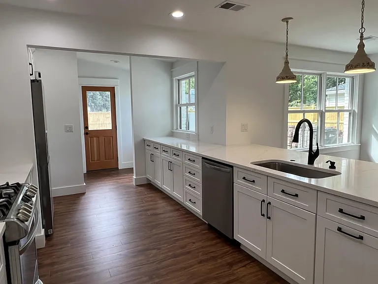Open Kitchen