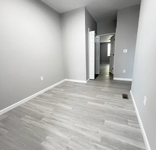 712 N Monroe St — Photo 6