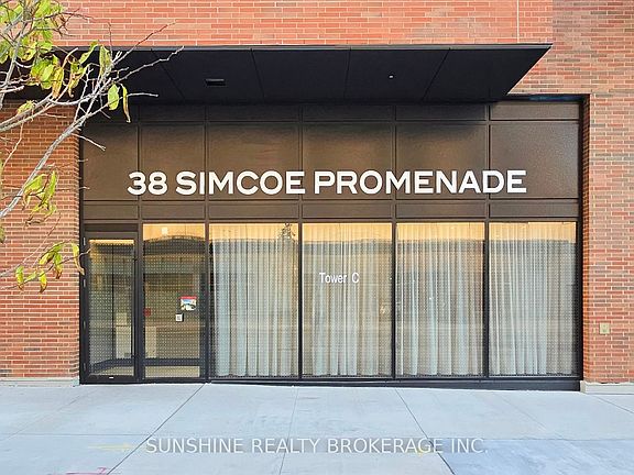 3rd image of 38 Simcoe Prom #311