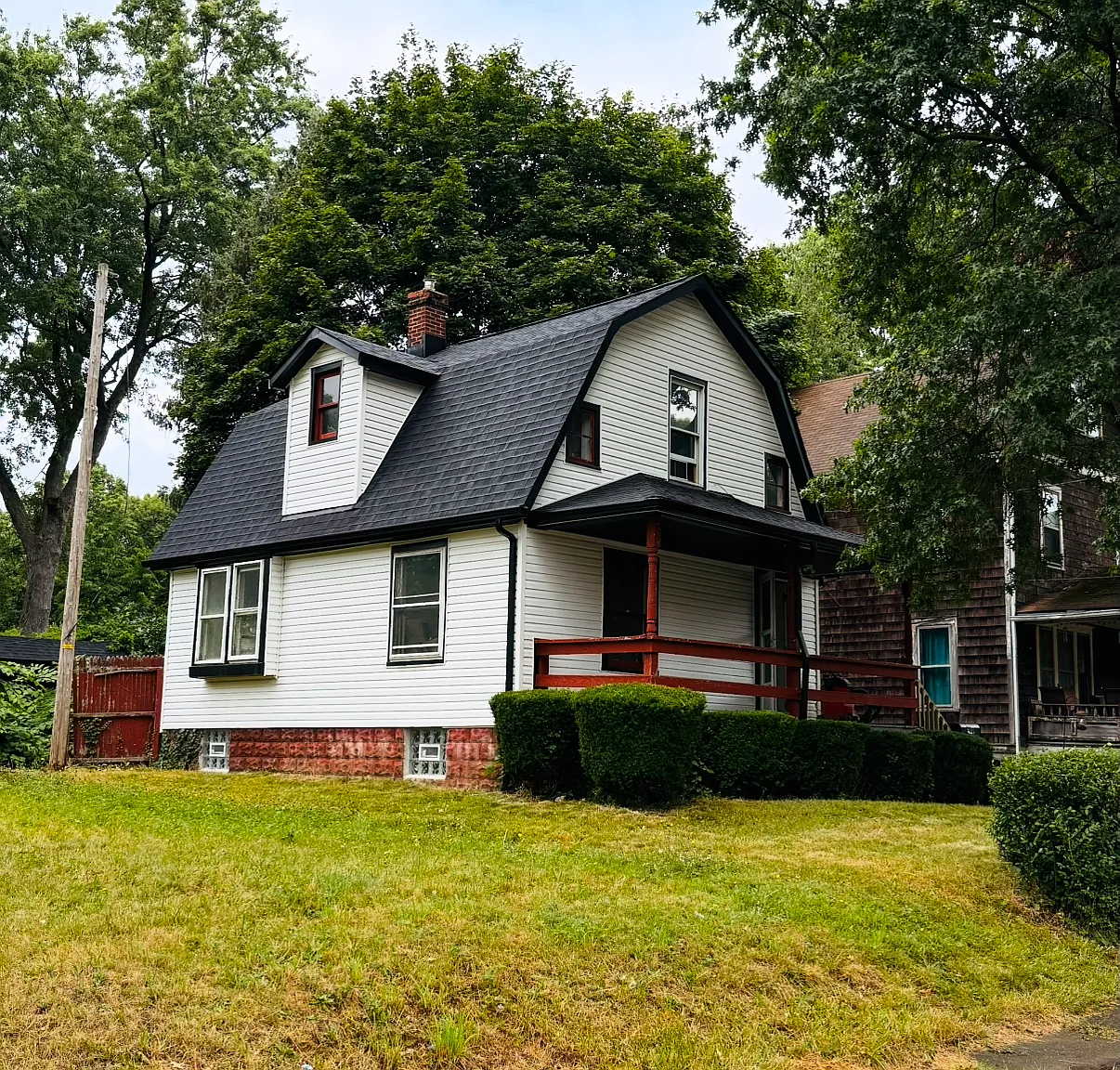 2 bed, 989 sqft, $1,155 — Photo 1