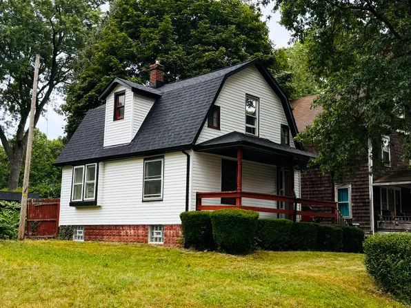 512 Gridley St, Akron, OH 44306