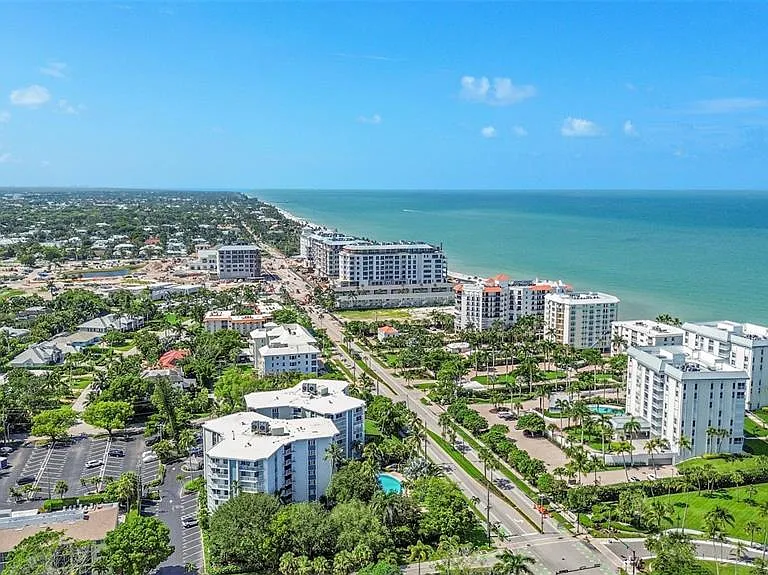 1300 Gulf Shore Blvd N #700 — Photo 32