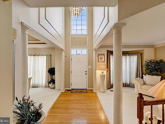 2nd image of 316 Woltham Ct
